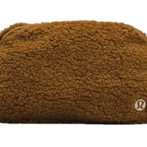 Lululemon Burnt Caramel Everywhere Fleece Belt Bag